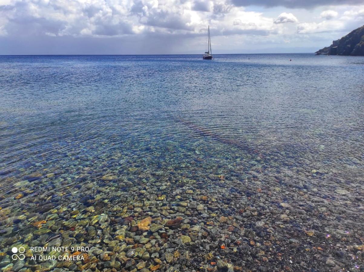 Da Federica Casa Vacanze Baia Porto Delle Genti Lipari  Exteriör bild